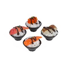 Gefälschtes Sushi-Tassen-Set