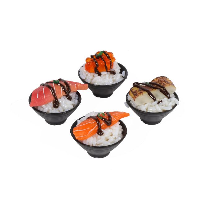 Gefälschtes Sushi-Tassen-Set